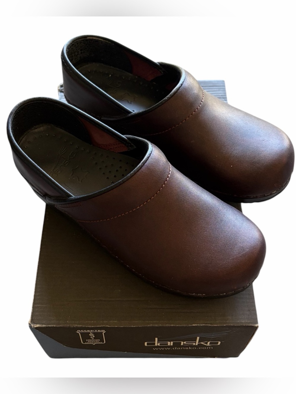 Dansko Professional Metallic Bronze Leather Slip-On Clogs Women’s 37 (6.5/7 US) - Picture 14 of 14